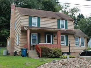 210 Kleber Rd, Glenshaw, PA 15116