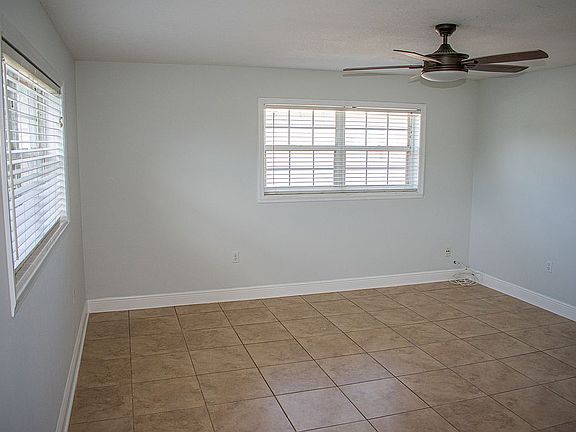 5th image of 4352 Bellewood St