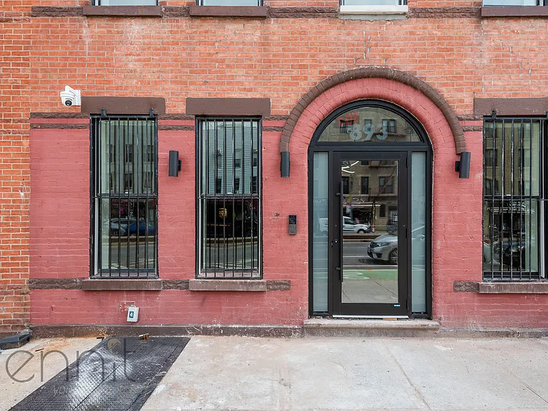 893 4th Ave #GARDEN — Photo 19