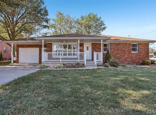 17811 East St, Breese, IL 62230