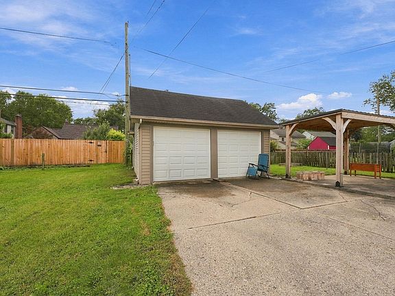 4th image of 2223 Owaissa Way