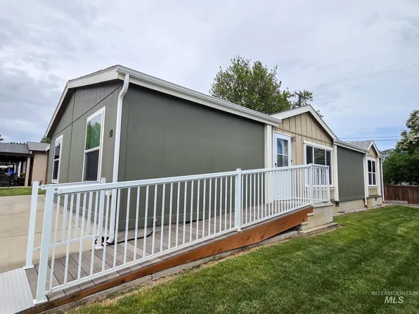 3428 15th St Trailer 10, Lewiston, ID 83501