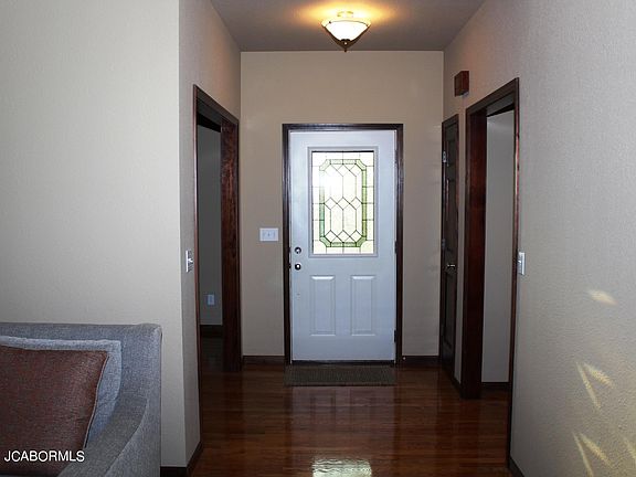 2nd image of 519 Natchez Trace Dr