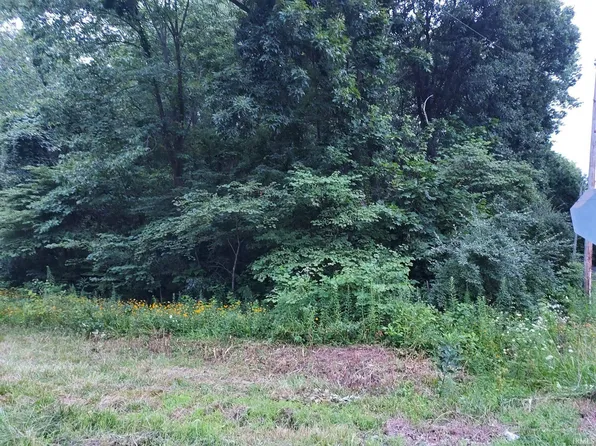 800 W Mount Gilead Rd, Boonville, IN 47601