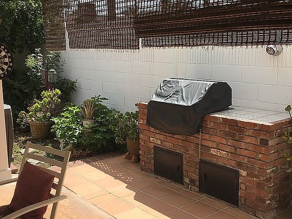3rd image of 22612 Archwood St