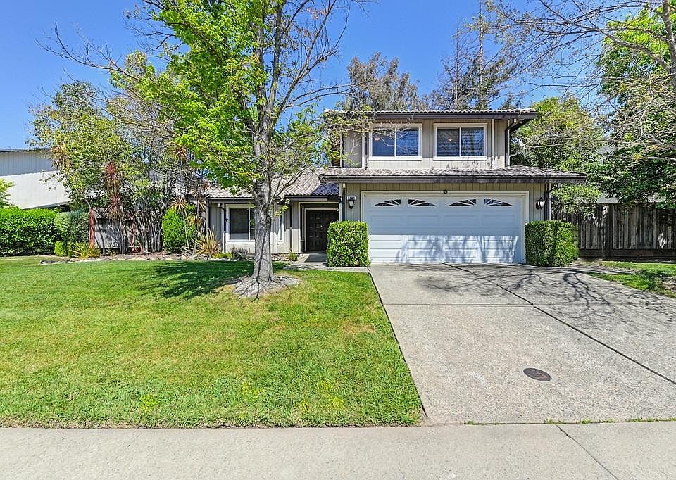 1st image of 8914 Liscarney Way
