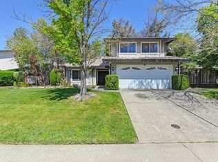 8914 Liscarney Way, Sacramento, CA 95828