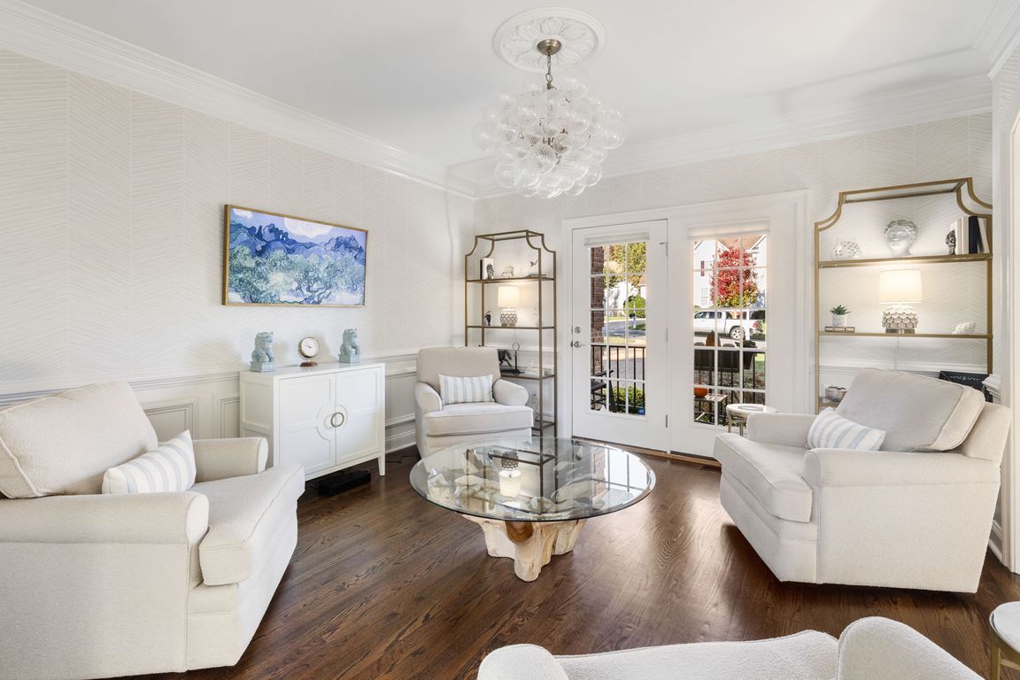 next background image