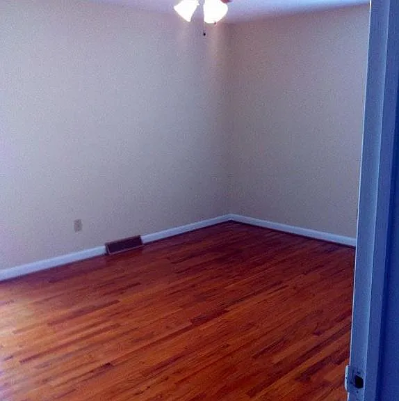 1340 Mimosa Dr — Photo 12