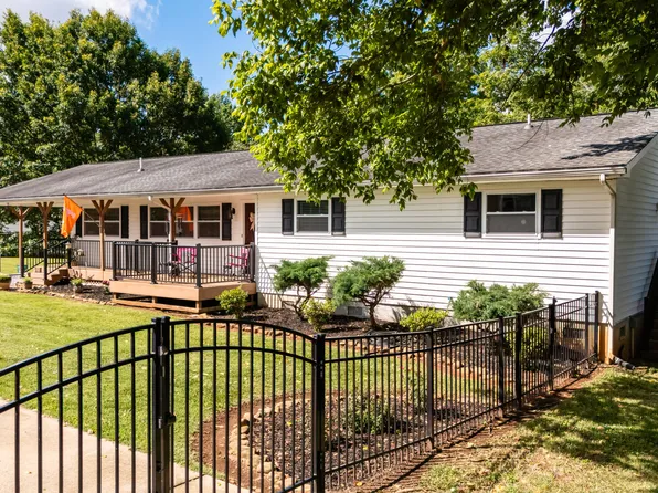 11157 Hughlan Dr, Knoxville, TN 37934