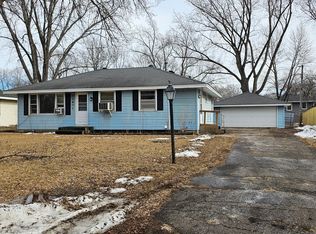 11411 Gladiola St NW, Coon Rapids, MN 55433