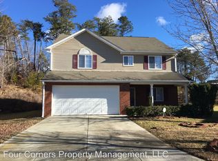 8 Vodington Cir, Greensboro, NC 27405