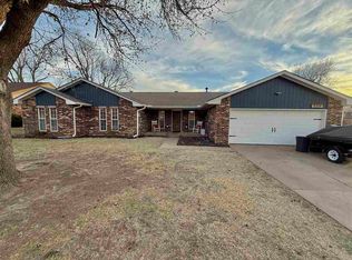 2218 Havenwood Rd, Ponca City, OK 74604