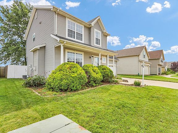 3rd image of 4103 Pebblebrook Ln