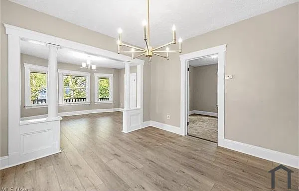 2 bed, 999 sqft, $1,250 — Photo 1