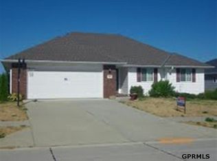 1348 Voss Dr, Blair, NE 68008