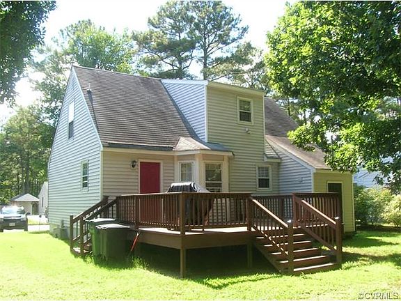 2nd image of 2028 Knotty Dr