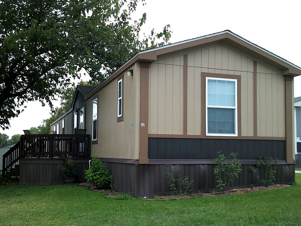 2nd image of 2390 W Moore Ave Trlr M12