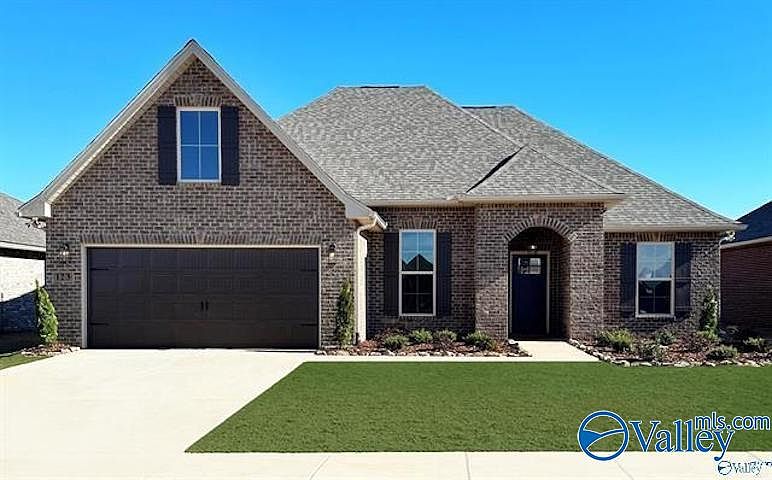 1st image of 123 Amanda Deann Dr