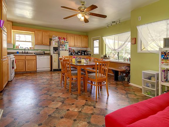 5th image of 14859 Greenworth Dr