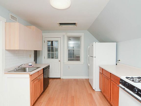 4th image of 5011 N Western Ave #3