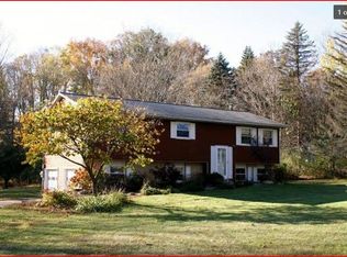 186 Pinckney Rd, Ithaca, NY 14850