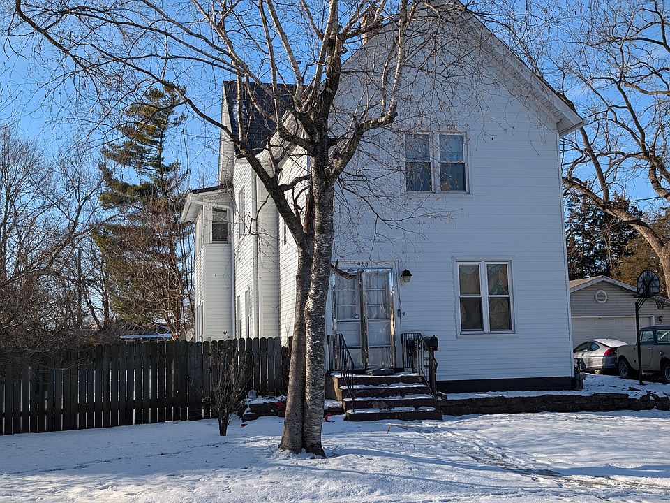 1st image of 920 Augusta Ave