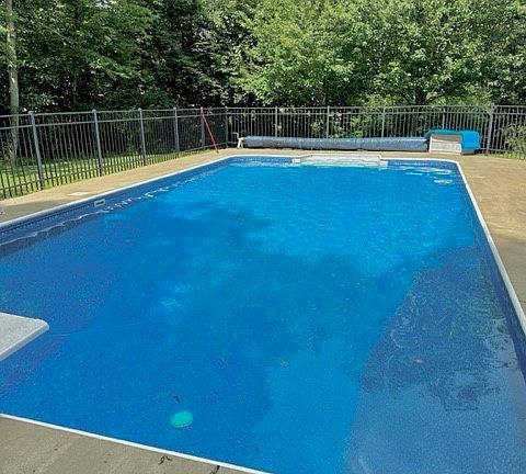 2nd image of 646 Saddlebrook Dr