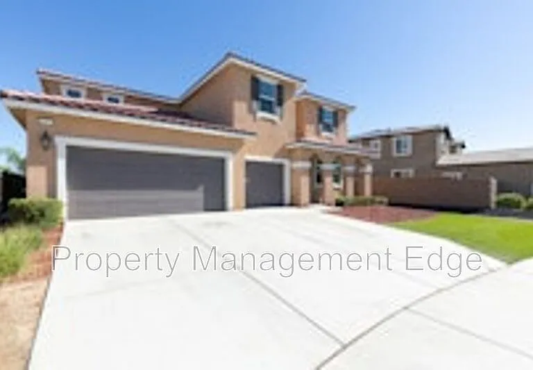 30524 Fragrant St — Photo 19