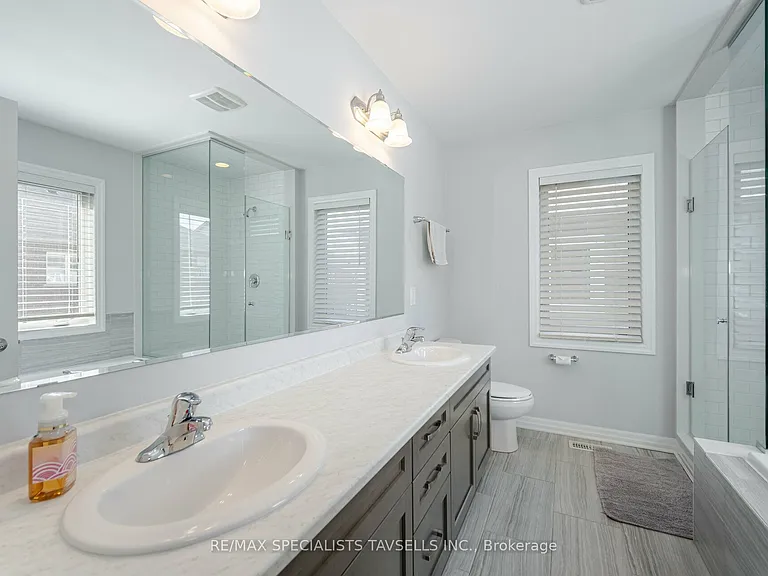 13 Lothbury Dr — Photo 20
