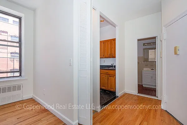Rented by Copperwood Real Estate | media 18
