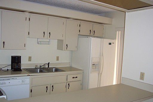 5th image of 4045 Shannon Brown Dr