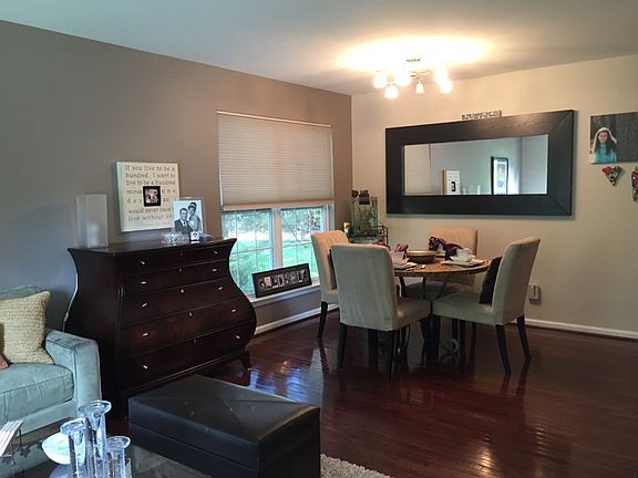 4th image of 9735 Clagett Farm Drive