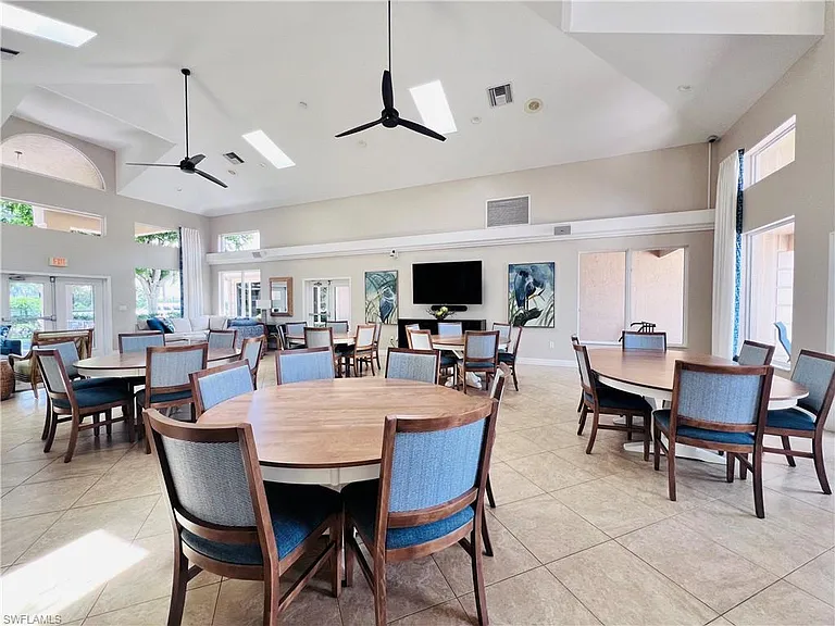 3250 W Crown Pointe Blvd #101 — Photo 38