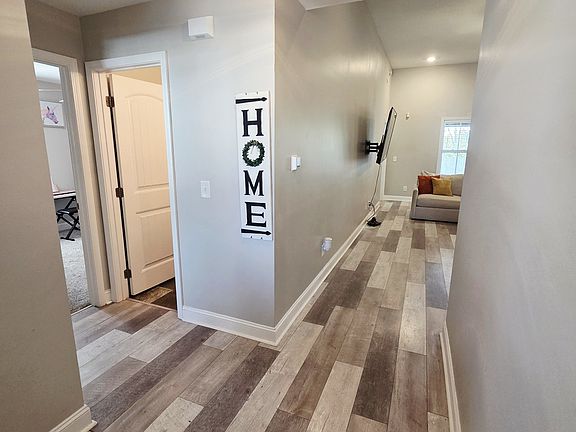 4th image of 1168 Eagles Nest Ln