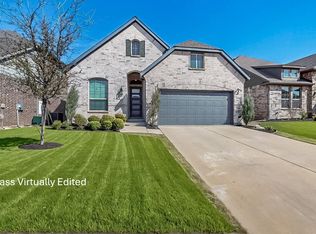 529 Hummingbird Dr, Celina, TX 75009