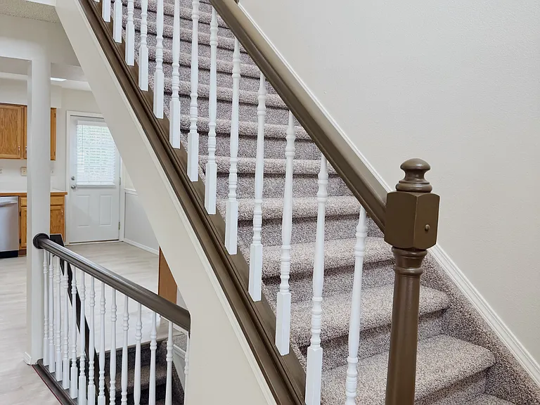 8061 Scarborough Dr — Photo 21