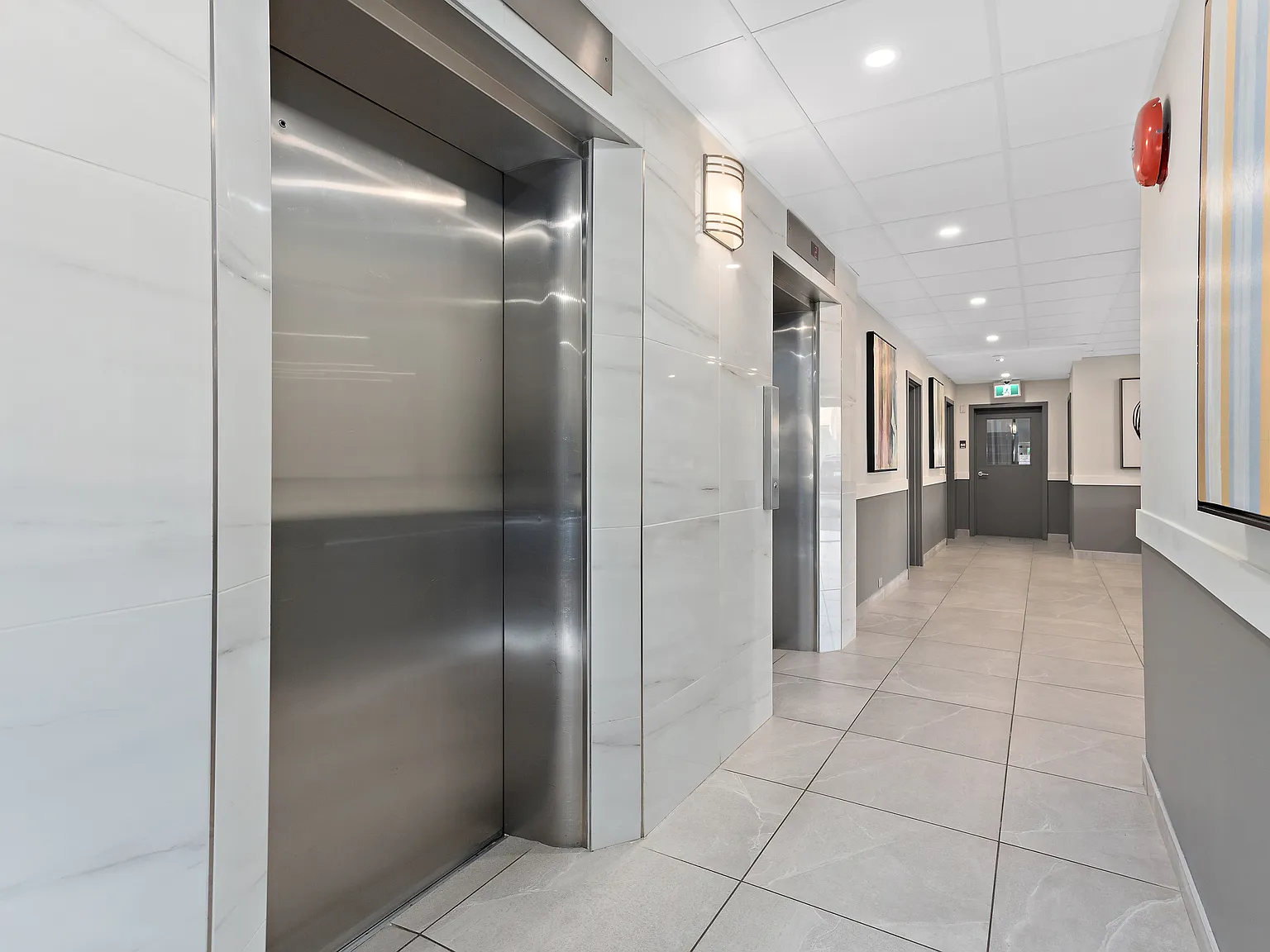 Kingsway Tower — Photo 1