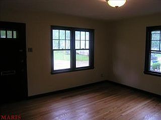 3rd image of 7516 Stanwood Dr