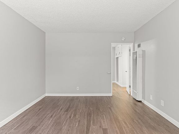 2nd image of 539 E 11th St APT 4