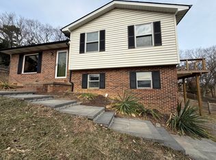 782 Hollis Cir, Strasburg, VA 22657