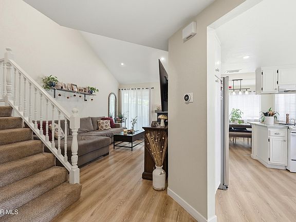 3rd image of 2746 Lemon Dr