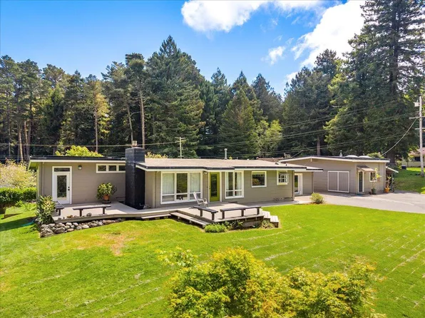 7881 Valley Dr, Eureka, CA 95503