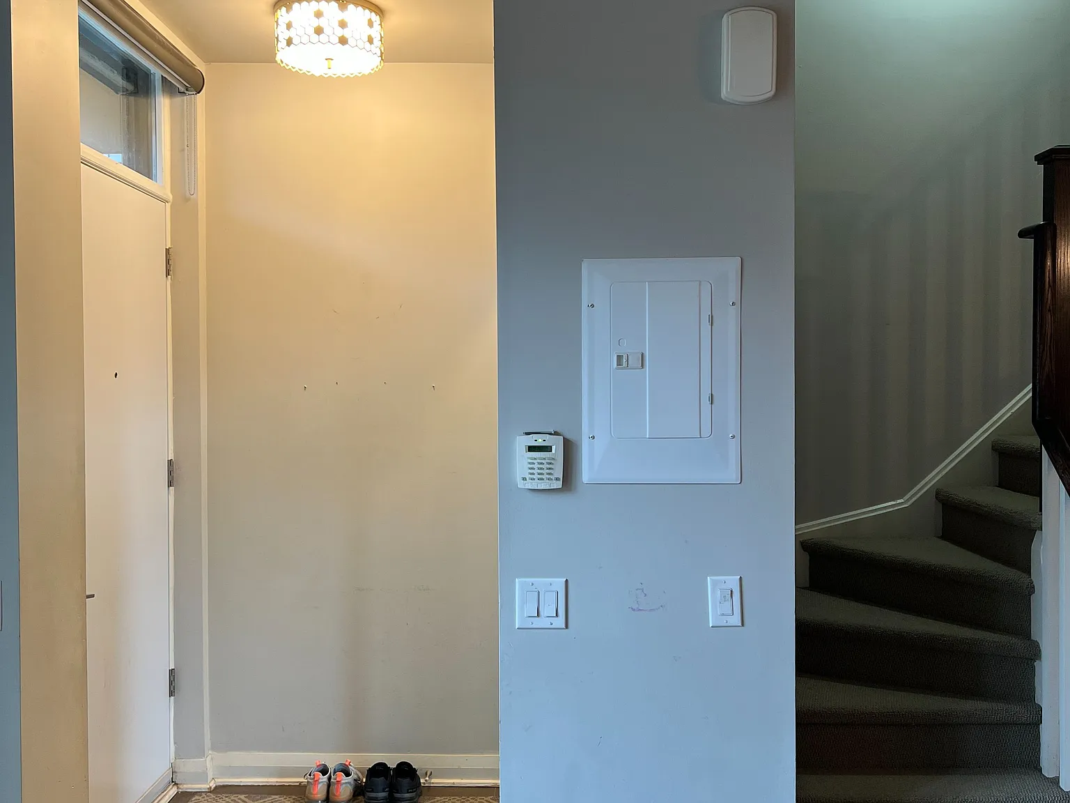 4 bed, $3,800 — Photo 3