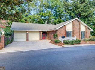 93 Dunwoody Springs Dr, Sandy Springs, GA 30328