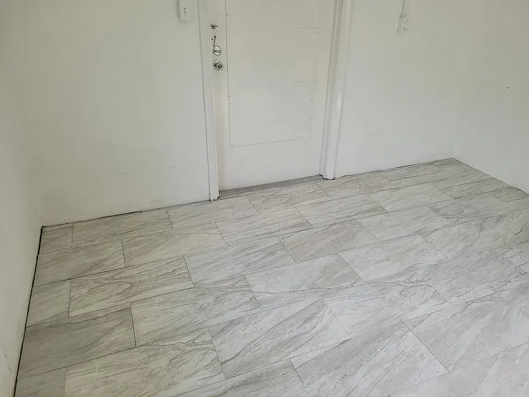 1721 Warfield Pl — Photo 7