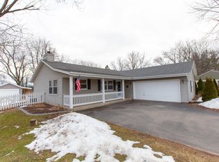 S92W22595 Fatima Dr, Big Bend, WI 53103