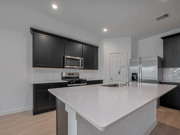 1535 Merulana Ln — Photo 5