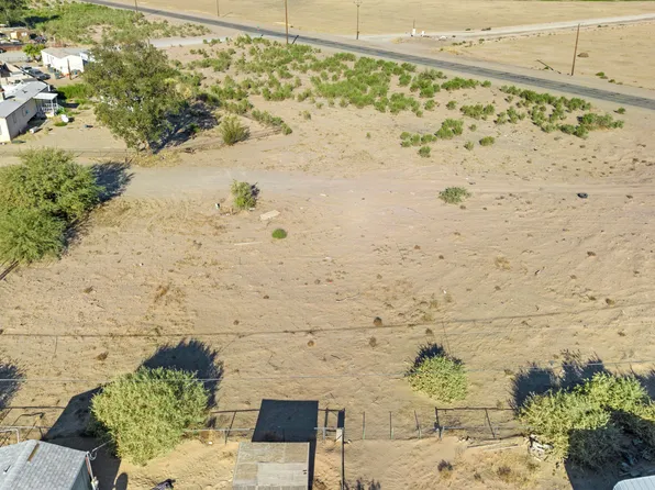 10036 S Pamela St, Mohave Valley, AZ 86440