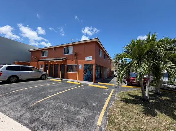 1875 NW 7th St #8, Miami, FL 33125